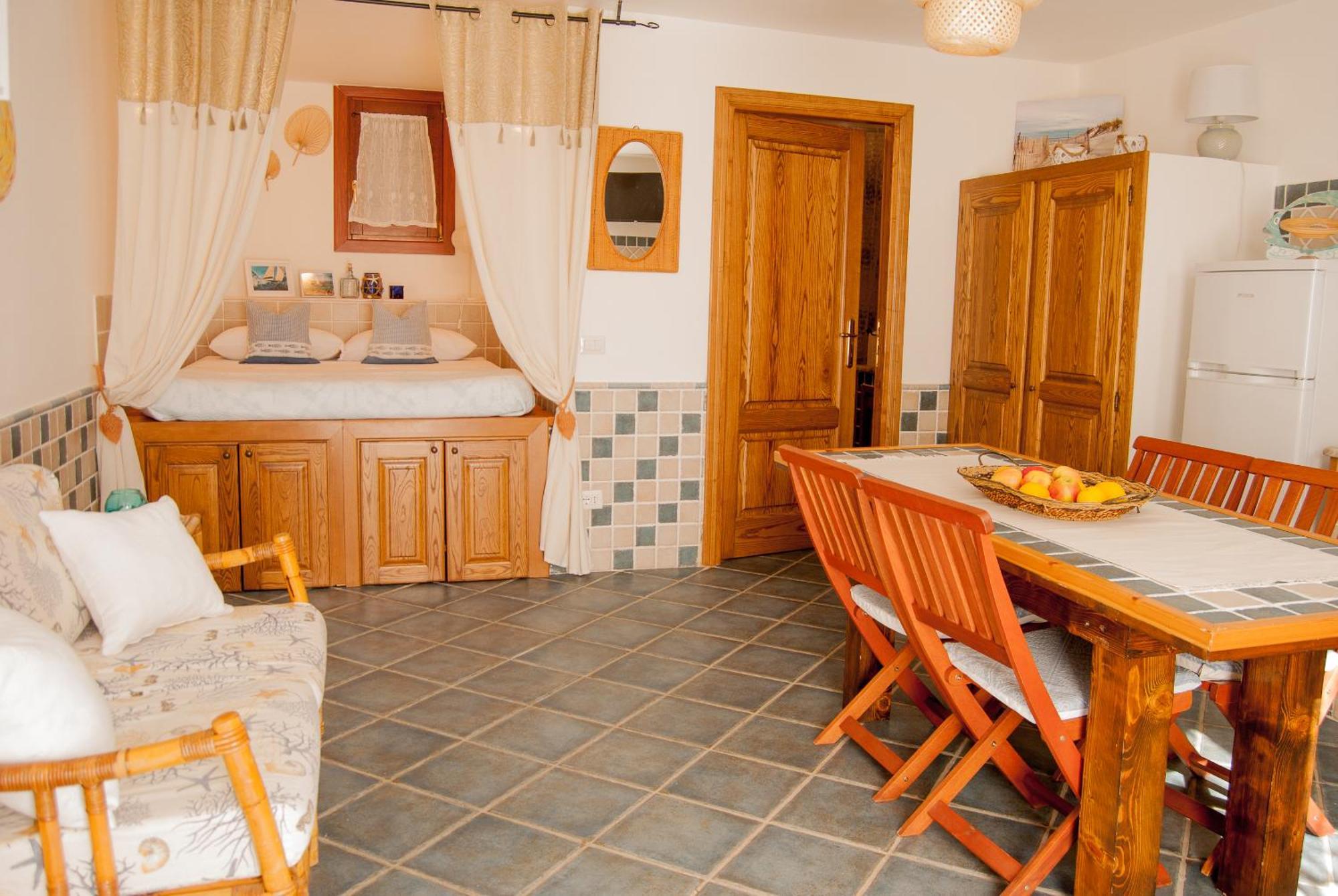 Casa Danilo Lägenhet San Teodoro  Exteriör bild